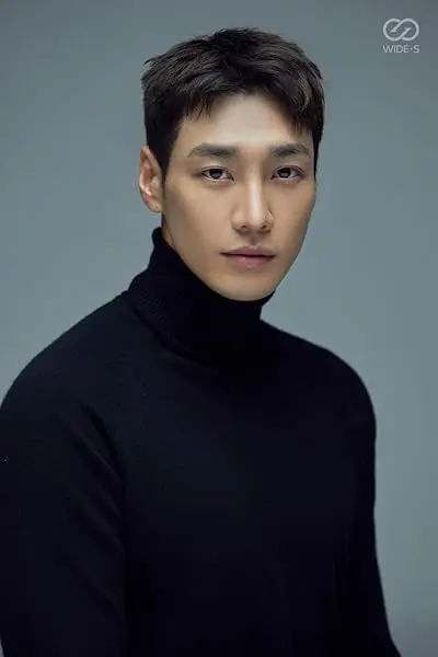 Kim Young-kwang