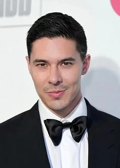Lewis Tan